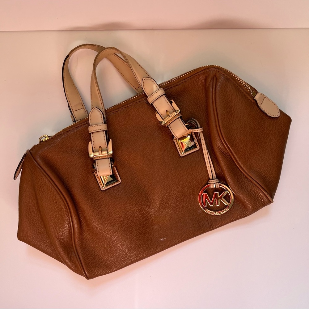 Michael Kors - Small Cream, Light Brown Leather and gold Handbag